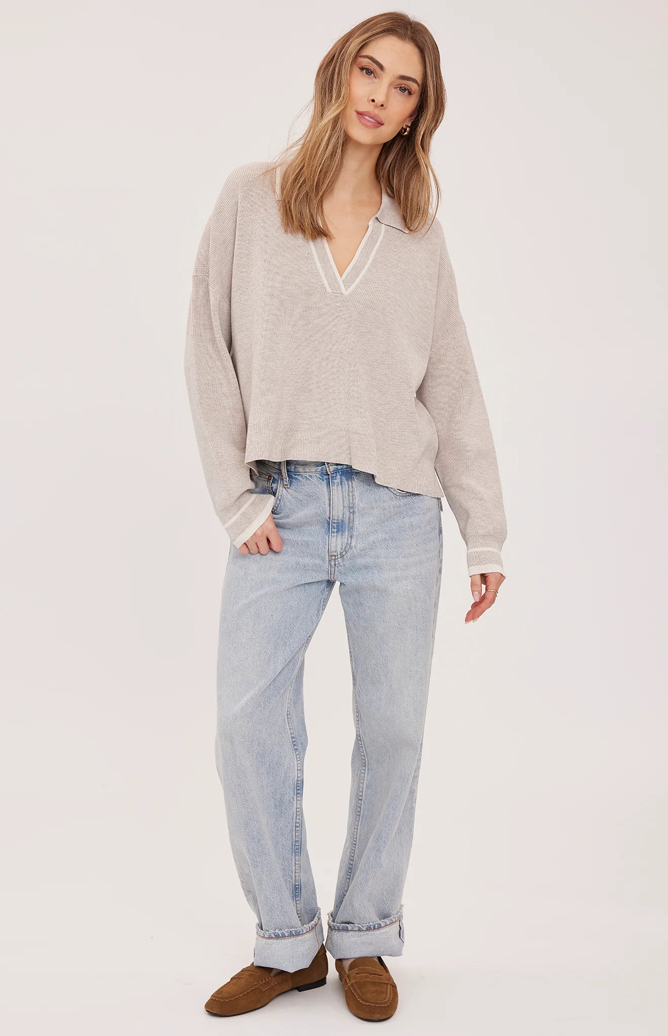 Tristan V-Neck Sweater - Heather Latte