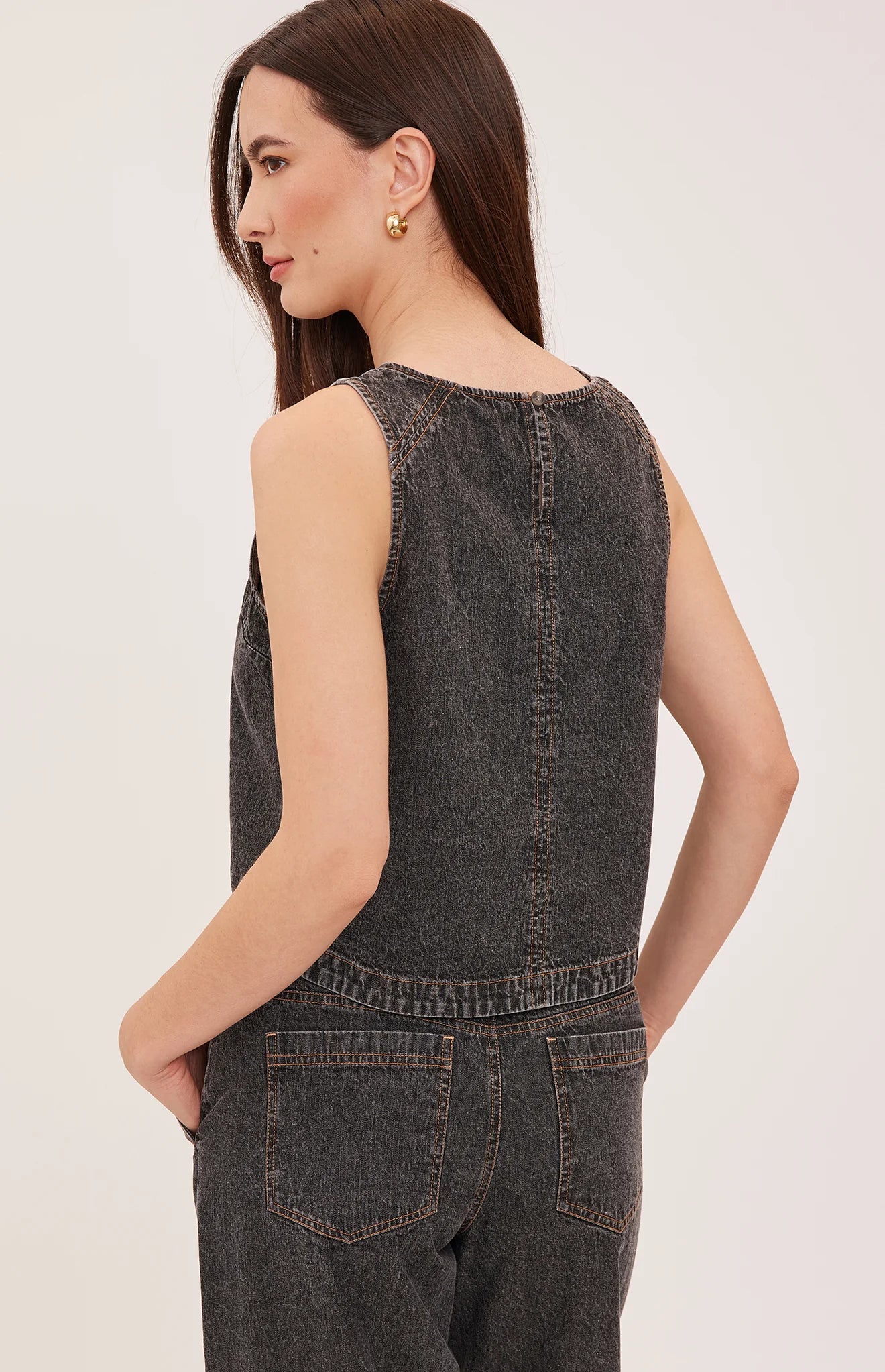 Blaise Tank - Black Wash