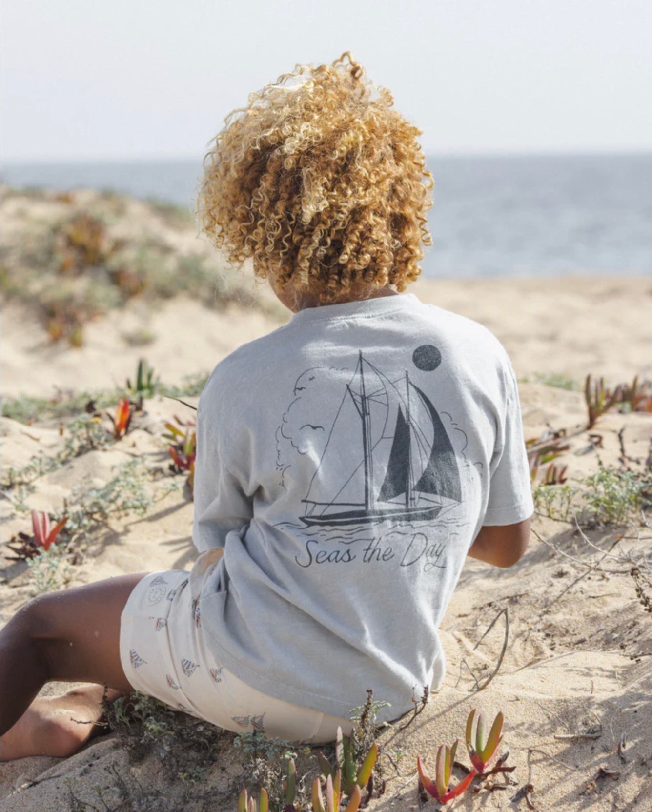 Relaxed Tee - Seas The Day