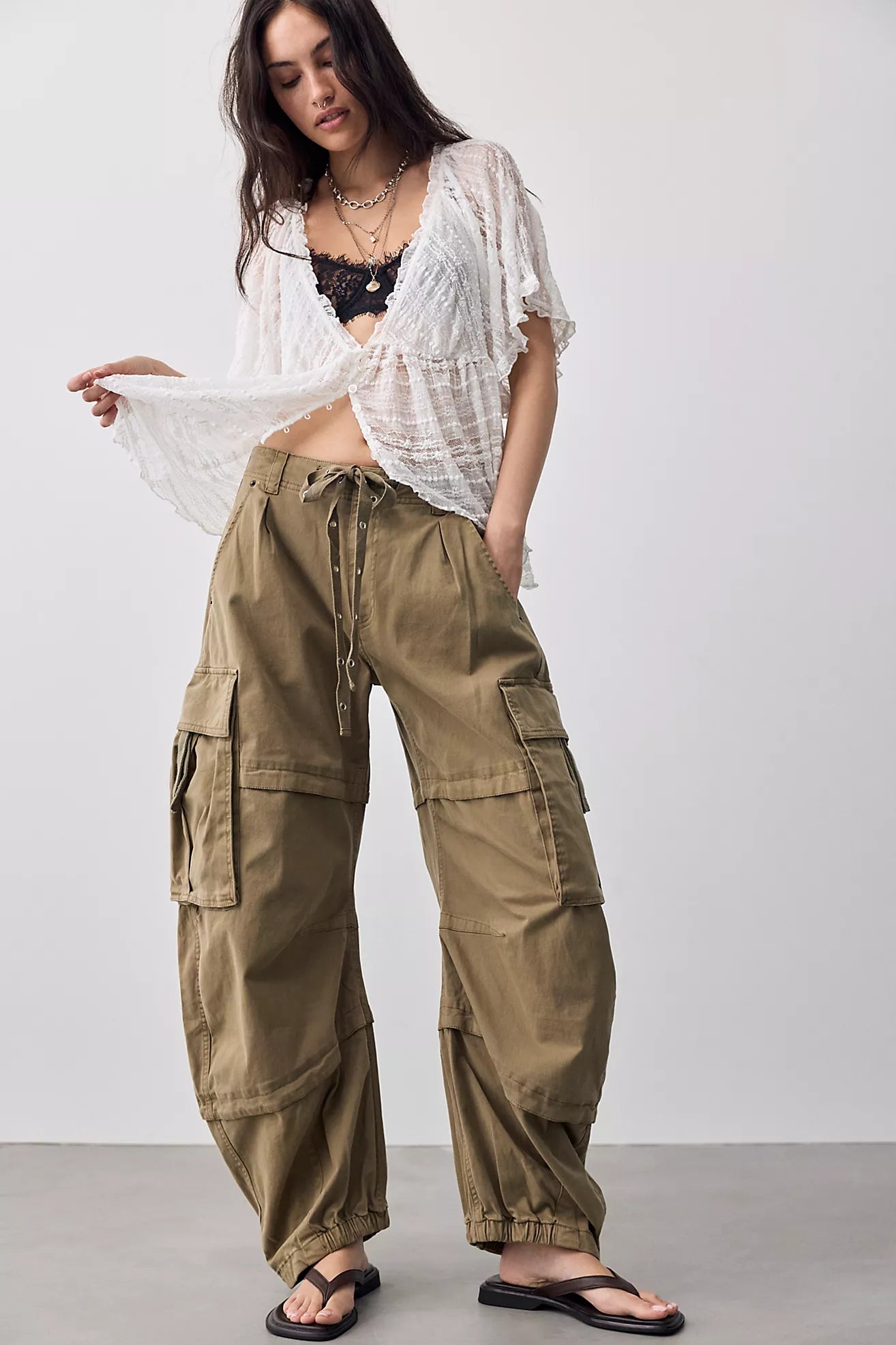 Reef Curved Cargo Twill - Aloe