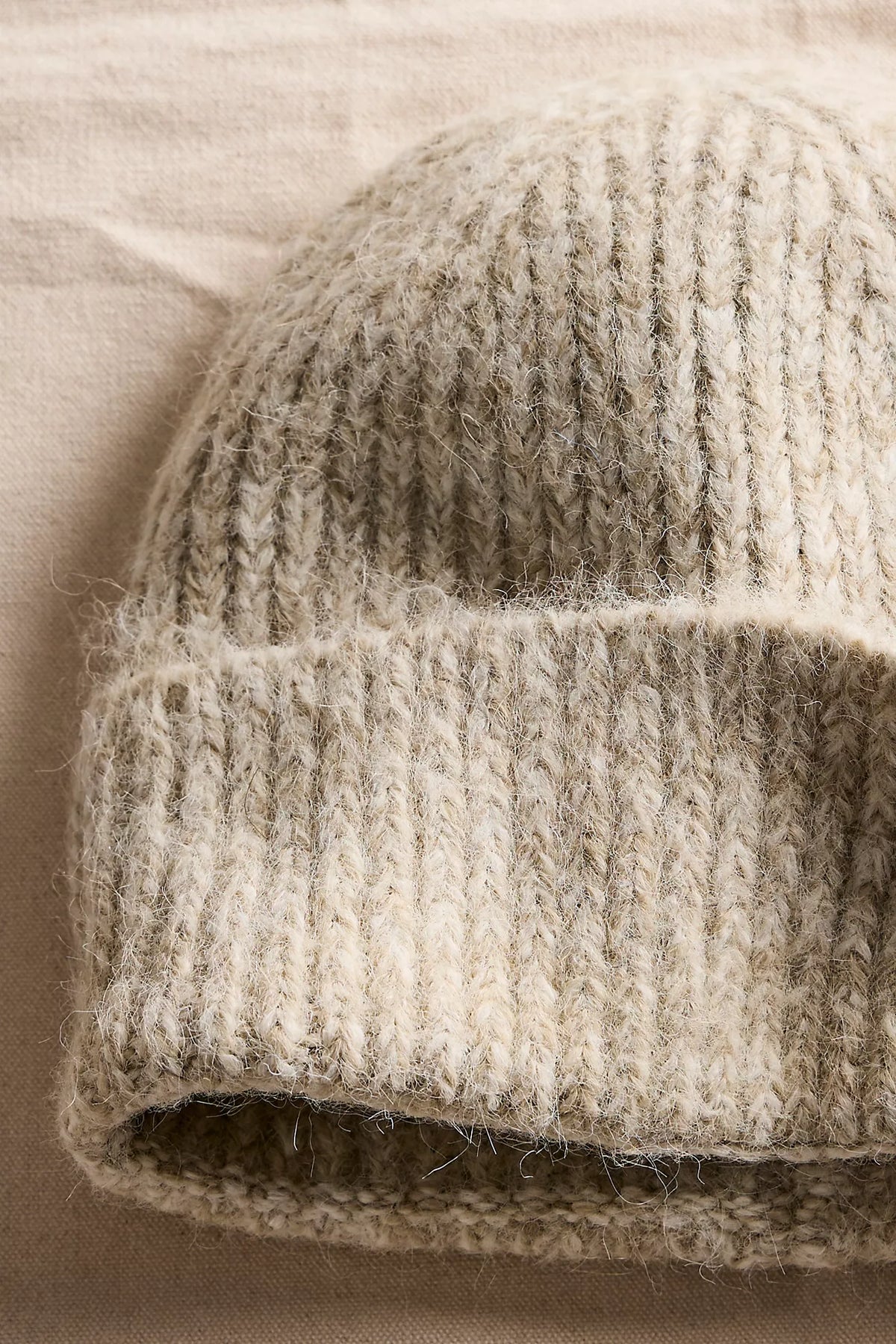 Frostline Beanie - Ivory