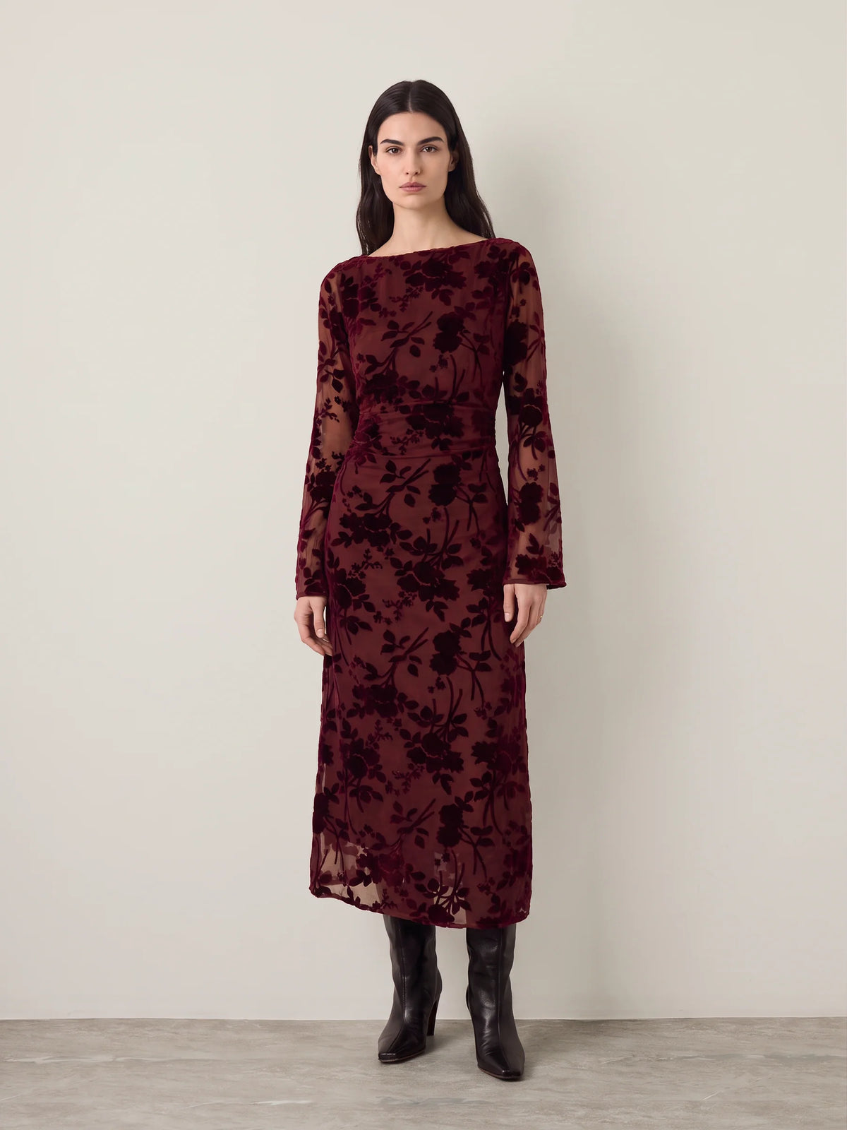 Anouk Velvet Midi Dress - Chocolate