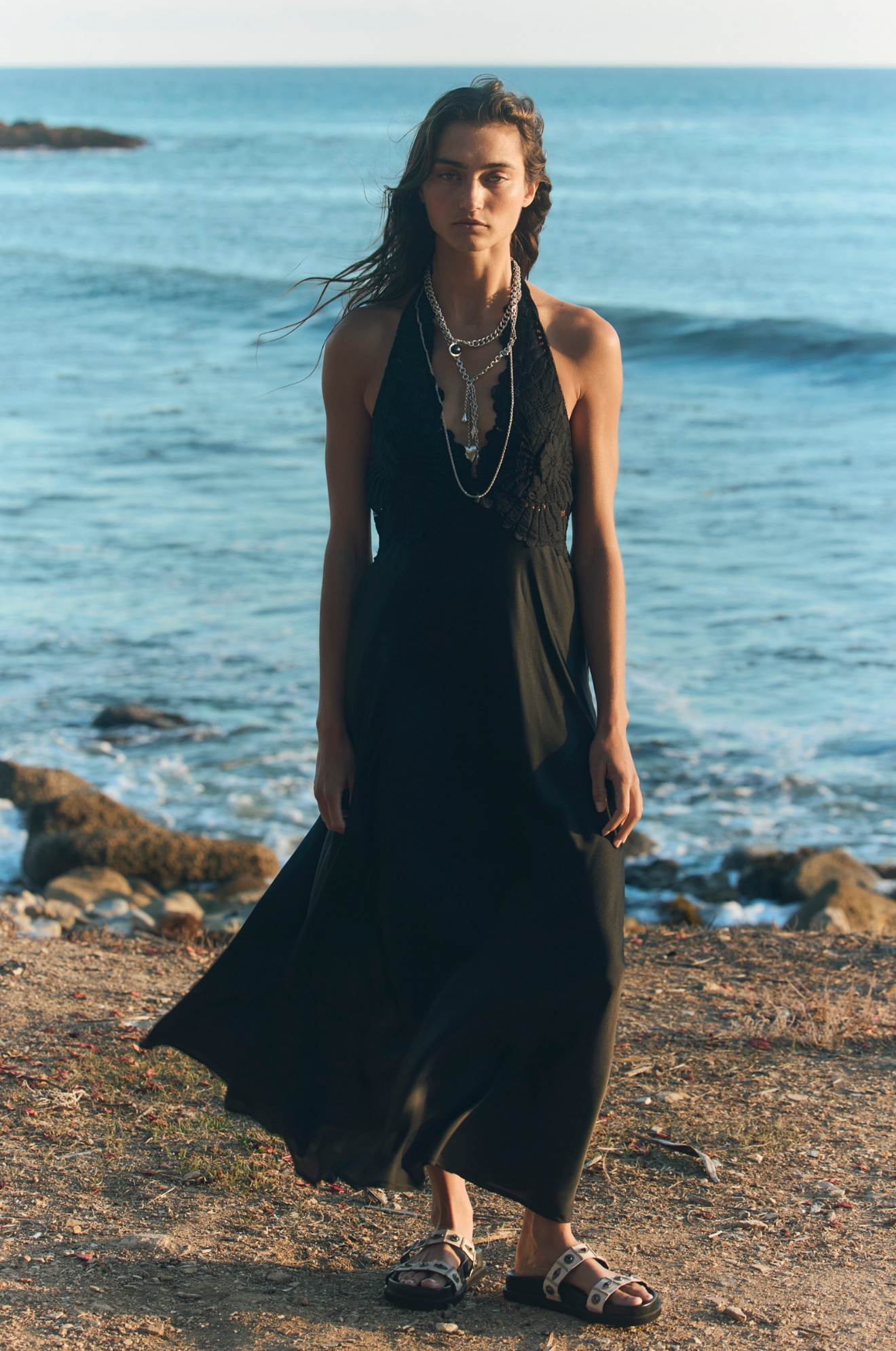 Petal Party Midi - Black