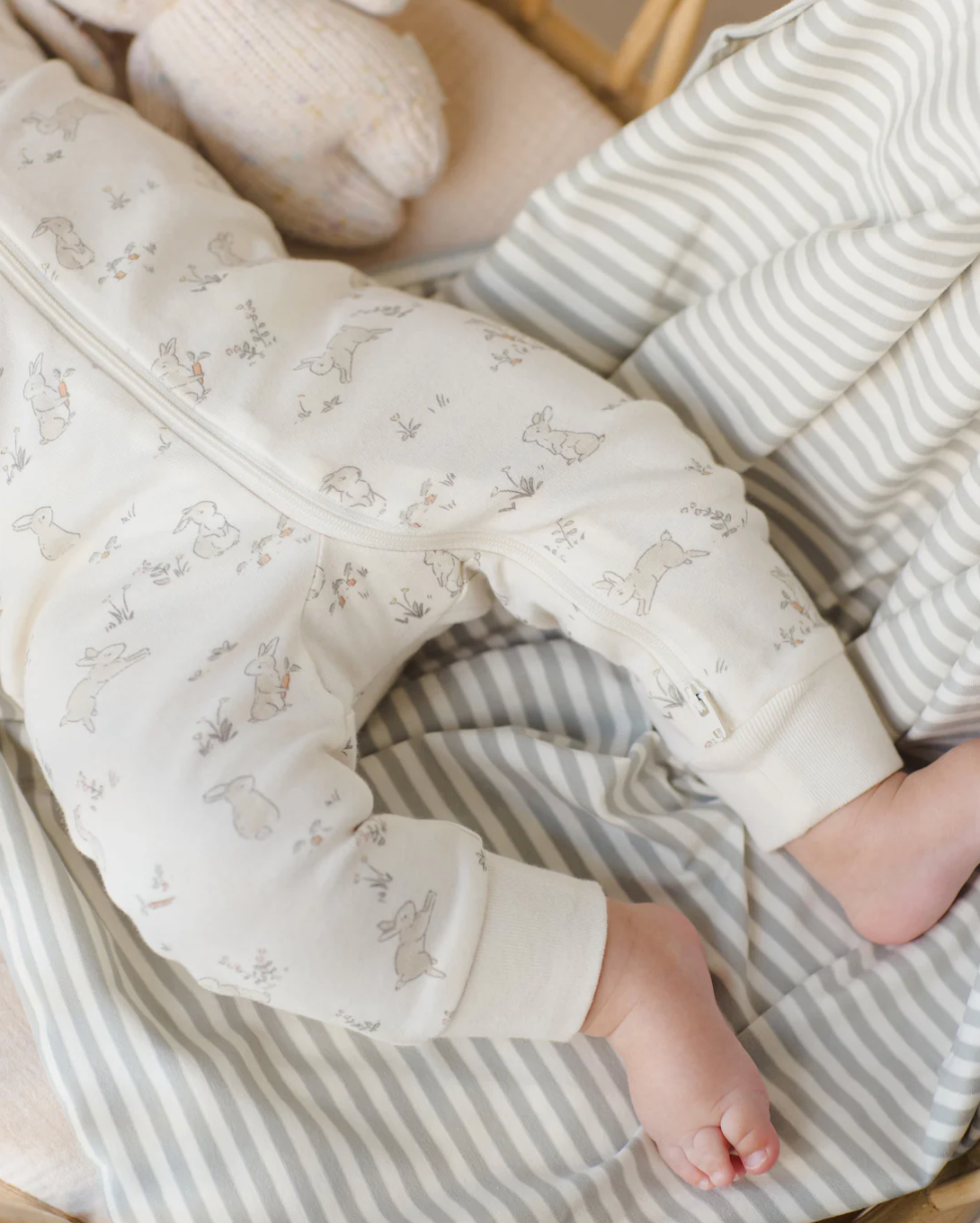 Zip Longsleeve Sleeper || Bunnies